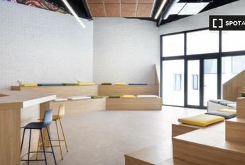 granada, Andalusia 18011