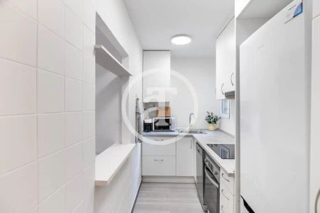 Ático de alquiler en Travessia de Sant Antoni, Vila de Gràcia - Photo 5