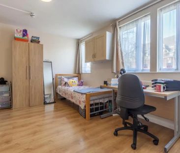 Accessible Studio - Photo 4