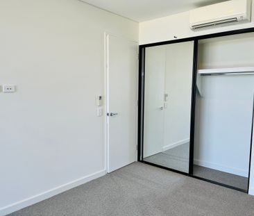 New Urban Haven! - Photo 5