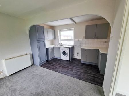 Elm Drive, Cumbernauld - Photo 5