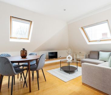 2 bedroom flat to rent - Photo 3