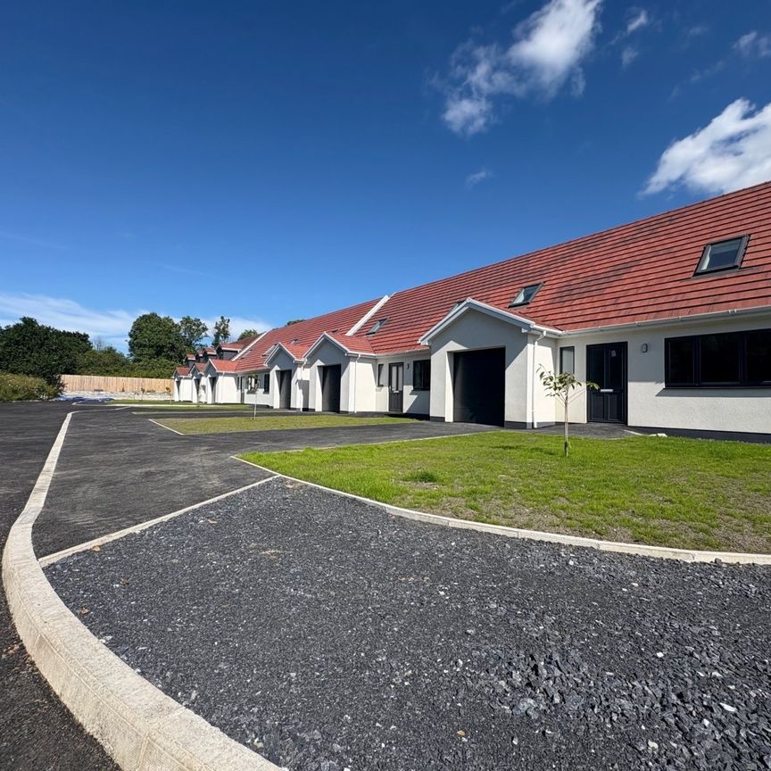 Bethel Road, Llansamlet, SWANSEA - Photo 1