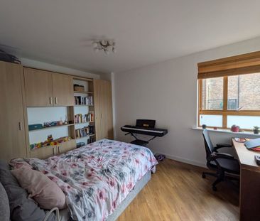 2 Bed Flat, Kyle House, NW6 - Photo 2