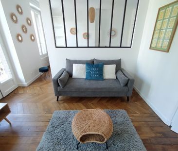 Appartement meublé - 2 pièces - Plateau central - Photo 2