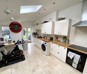 2 bedroom terraced house to rent - Photo 5