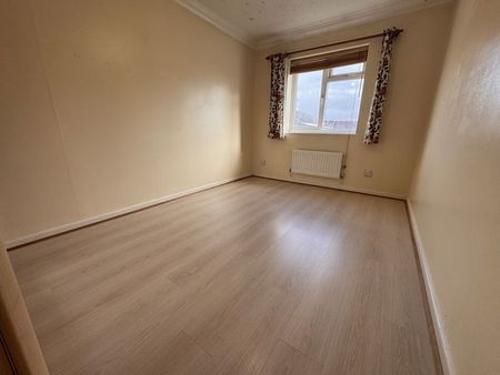 Linden Drive - Photo 5