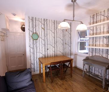 2 Bed Flat, Kingswood Road, SW2 - Photo 1