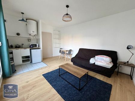 Location Appartement 1 pièce 24m² TOURS 37000 - Photo 2