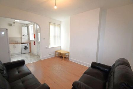 5 bedroom house share to rent - Photo 2