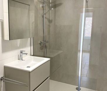 Instapklaar appartement in het centrum van Denderbelle - Photo 4