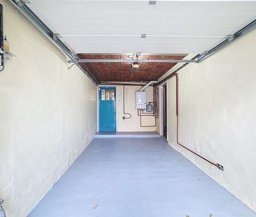 Ruime bel-etage woning met garage te Sint-Amandsberg! - Photo 6