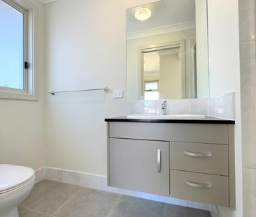 Sophisticated Family Living in a Prime Cul-de-Sac Location - Photo 2