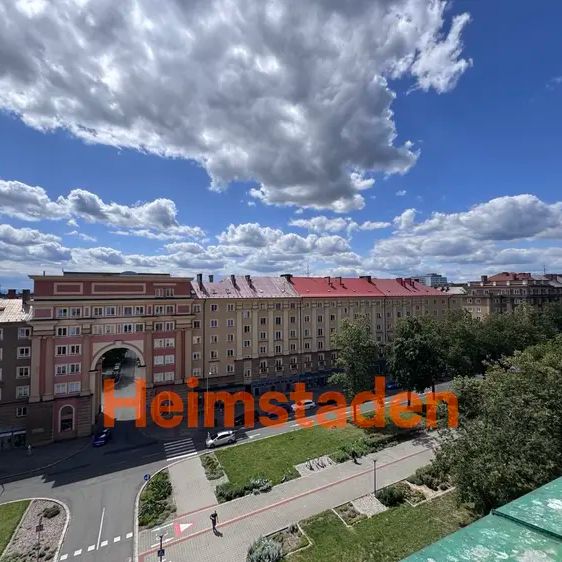 Pronájem bytu 4+kk 124 m - Photo 1