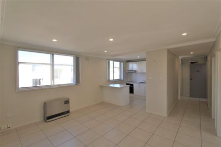 12/6 Stornaway Road, Queanbeyan NSW 2620 - Apartment For Rent | Domain - Photo 3