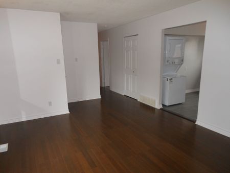 For Lease - 2 Laurie Court, Kanata, Ontario - Photo 4