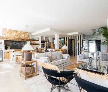 Luxury Townhouse for rent in San Pedro de Alcántara, Spain - Photo 1