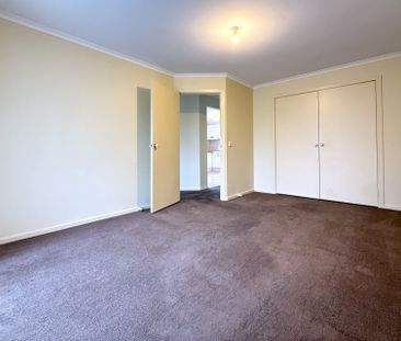 Low Maintenance Home! - Photo 3