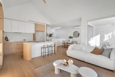 Brand New 3-Bedroom Home in the Heart of Thornbury - Photo 3