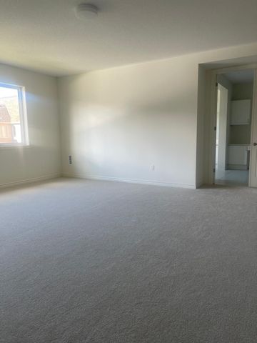 For Lease - 26 TWINLEAF Crescent, Adjala-Tosorontio, Ontario - Photo 2