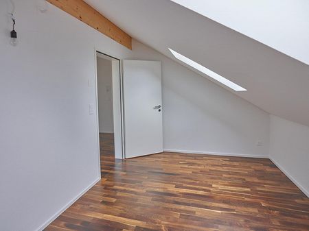 Exklusive Attikawohnung mit grossem Balkon & Top-Ausstattung - Foto 4