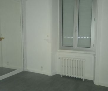 Apartment - Photo 2