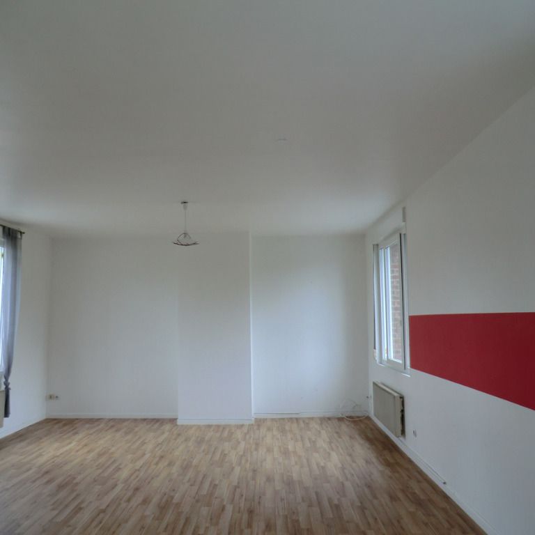 Location appartement duplex à Rainneville - Photo 1