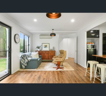 68 Spring Street, Middle Ridge, Qld 4350 - Photo 4