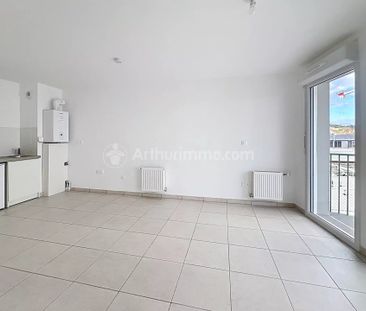 Location Appartement 1 pièces 31 m2 à Clermont-Ferrand - Photo 3