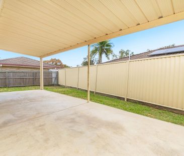 Quiet Cul-De-Sac Four Bedroom Home - Photo 5