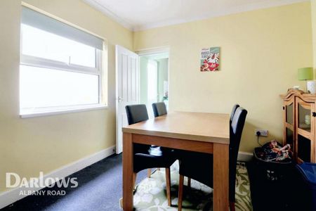 1 bedroom in a house share to rent - Photo 4