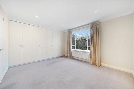 4 bedroom end of terrace house to rent - Photo 3
