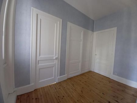 : Appartement 104.0 m² à SAINT ETIENNE - Photo 3