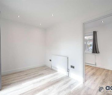 Kingsbury Road, London, NW9 - Photo 1