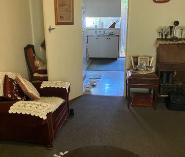 Hampton East - Photo 3