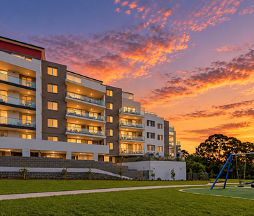 Modern, low-maintenance lifestyle in an ultra-convenient location - Photo 6
