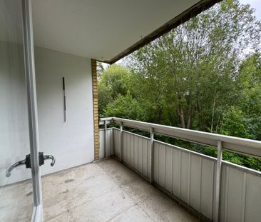 Dunderbacksvägen, Finspång - Photo 1