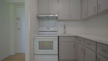 For Lease - 137 Brookhaven Drive Unit# 9, Toronto, Ontario - Photo 4
