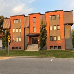 4 1/2 à louer Charlemagne 1er déc - Photo 2