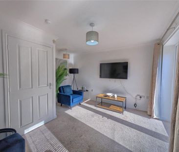 2 bedroom end of terrace house to rent - Photo 1