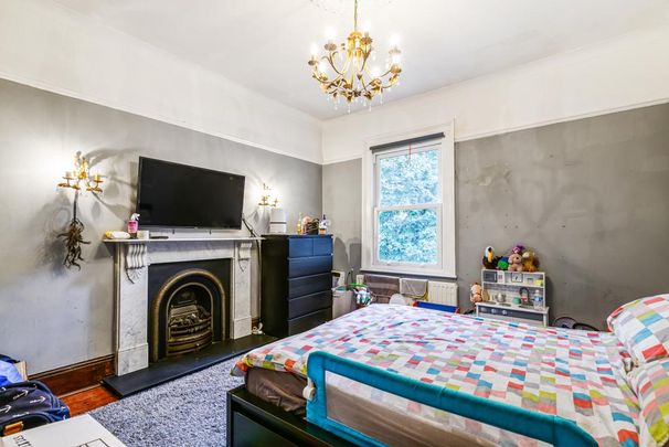 Kingsmead Road, Tulse Hill SW2 - Photo 1