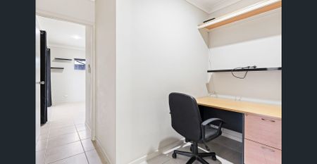 Family home in Gordonvale - Photo 2