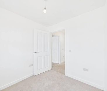 3 bedroom detached house to rent - Photo 3