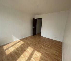 Location Appartement 2 pièces 46 m2 à Saint-Quentin - Photo 4