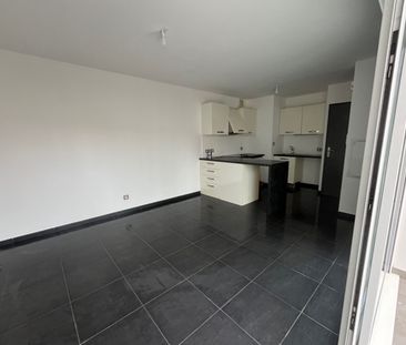 Location Appartement 2 pièces 39m² - Photo 2