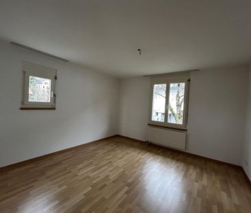 4.5 Zimmer, 98 m², 1. Stock - Foto 2