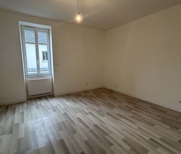 Location Appartement 1 pièce 34m² LE CREUSOT 71200 - Photo 1