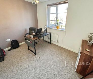 2 bedroom flat to rent - Photo 6