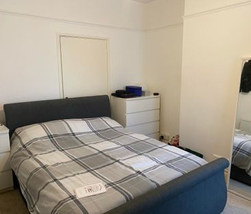 5A Downend Road, Kingswood, Bristol - Photo 1