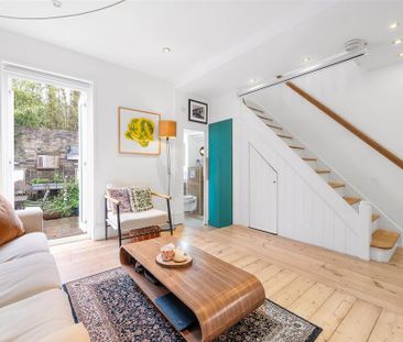 2 bedroom end of terrace house to rent - Photo 3